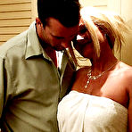 Pic of MilfsWildHoliday.com