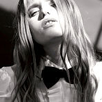 Pic of Abbey Lee Kershaw sey, topless and fully nude scans