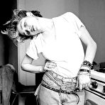 Pic of Madonna blacl-&-white early shots