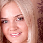 Pic of PinkFineArt | Kamilla Hungry For Love from Amour Angels