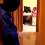 Pic of Dependienta de ropa quiere triunfar en el porno - Espa&ntilde;olas