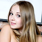 Pic of PinkFineArt | Jeff Milton in Iwaon from Met-Art