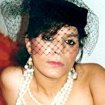 Pic of Elegant Dildo Bodices Lady Satisfy Himself Her Hairy Pussy