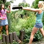 Pic of Young Lesbians Portal