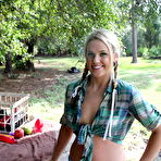 Pic of :: www.RoxyRaye.com ::