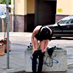 Pic of Nude-in-Public