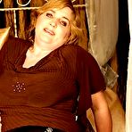 Pic of Hot Melinde loves fisting mature Marya