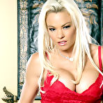 Pic of MILFs Bang : Mature sex movies and milf porn videos!