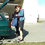 Pic of Crazy Pee Girls