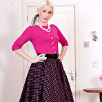 Pic of Vintage Flash :: Sample Free Gallery
