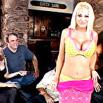 Pic of Cougar Kingdom