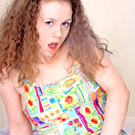 Pic of 18 Eighteen Presents Free Thumbnailed Gallery