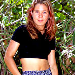 Pic of 18 Eighteen Presents Free Thumbnailed Gallery