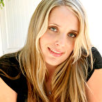 Pic of Maggie Green - tight pink top