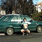 Pic of Crazy Pee Girls