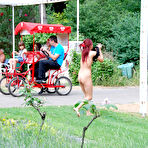 Pic of Nude-in-Public