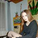 Pic of Photo selection of an amateur kinky emo girlfriend's selfpics