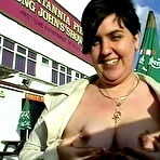 Pic of Fat Flashing Masturbation