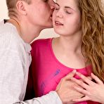 Pic of Мужик любит трахать молодых девок с небритой промежностью