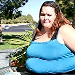 Pic of Chubby Ann plumper rolling and fucking on the bed 