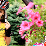 Pic of Little Caprice