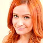 Pic of Elle Richie Spicy Redhead in Black Stockings Shows Full Breasts