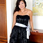 Pic of AllOver30 Free - Naked South Korean Samantha W