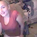 Pic of Webcam bombshell flashes her tits