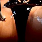 Pic of Soul Bomb @ AllGravure.com