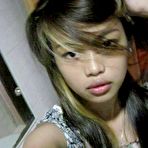 Pic of Cute young Asian girl friend does some nude mirror pictures for her boy friend.