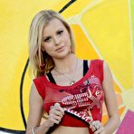 Pic of Jessie Rogers shows off her tight ass in sexy yellow panties (Evil Angel - 16 Pictures)
