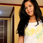 Pic of Chubby yet pretty Asian homeless girl screwed on film