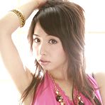 Pic of Teen Tomoe Hinatsu in mini skirt
