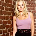 Pic of Elisha Cuthbert naked celebrities free movies and pictures!