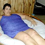 Pic of Amateur BBW wife spreads her pussy and ass