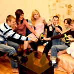 Pic of Юная компания >> порно фото на ШпилиВили