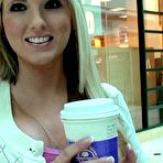 Pic of Beautiful Bella  - Bella Honey - Street Blowjobs