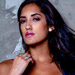 Pic of April, 2013 | Chloe Amour