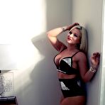 Pic of Blonde With A Killer Ass