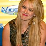 Pic of Hillary Duff