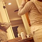 Pic of Ivy Snow: Adult Model and Cam Girl