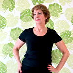 Pic of German mature slut having sex with herself