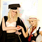 Pic of LesArchive.com