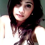 Pic of Amateur Pinay chick posing like a model | Asian Porn Times