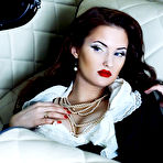 Pic of Lady & BMW 1936 - Photographer Alisa Verner