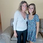 Pic of Riley and Jade    at SeeMomSuck.com