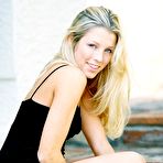 Pic of Fallon Summers: Fallon Summers gets off her... - BabesAndStars.com