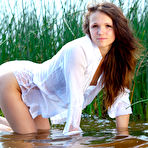 Pic of Elvi T loves nature