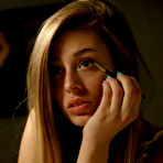 Pic of Gracie Thibble in some more xmas cheer on Zishy.