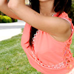 Pic of AllOver30.com - Introducing 30 year old Frida Sante